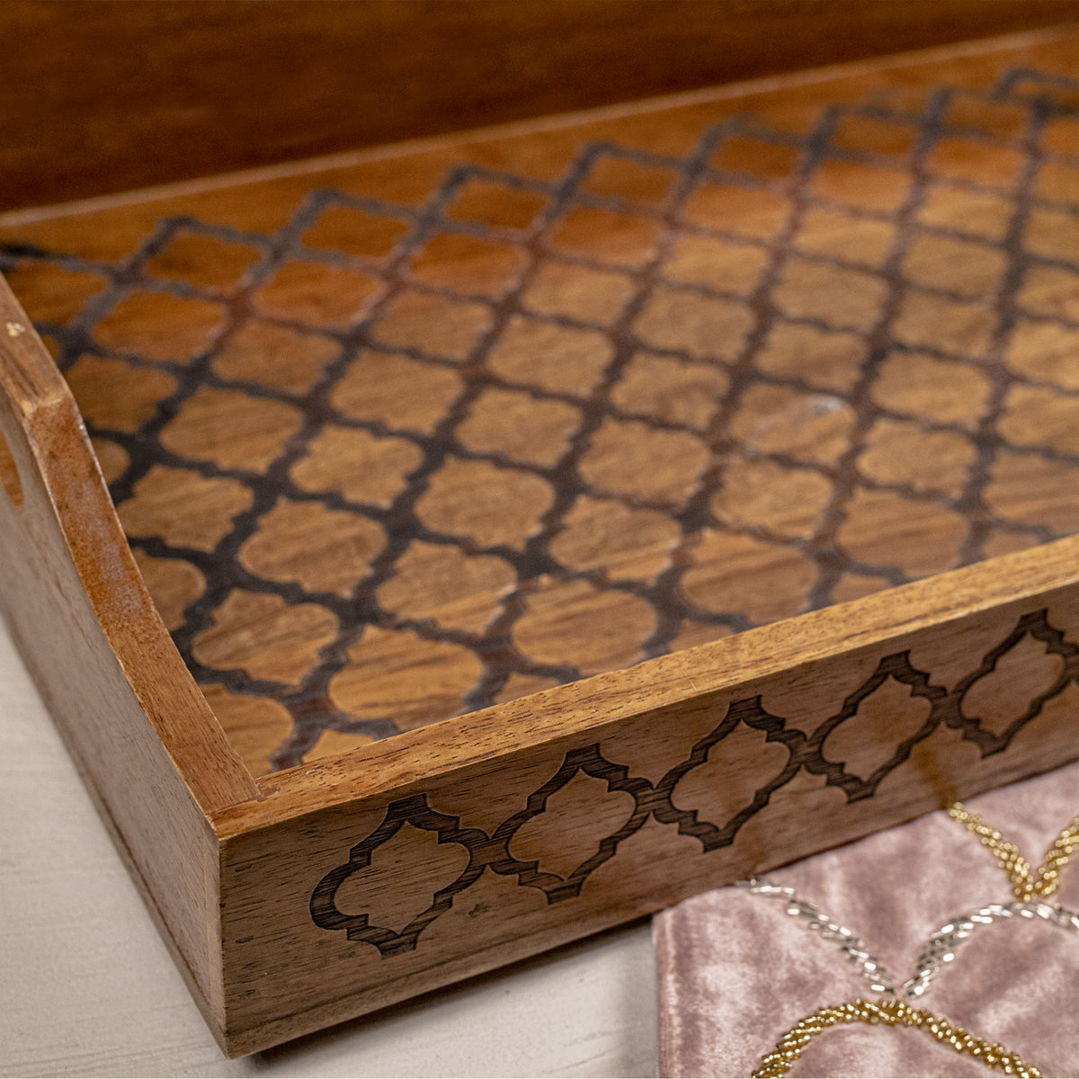 Textured Wooden Tray – The 7 DeKor